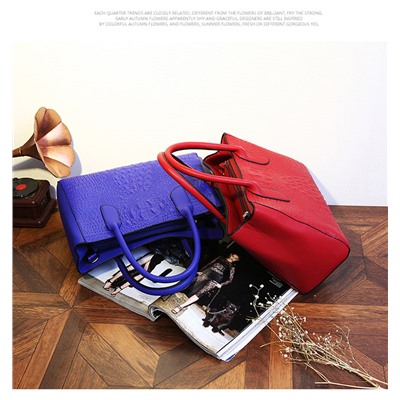 Комплект сумок из 3 предметов, арт А70, цвет:красный ОЦ