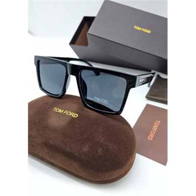 Набор мужские солнцезащитные очки, коробка, чехол + салфетки #21251459