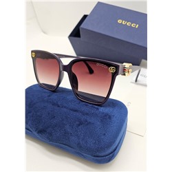 Набор женские солнцезащитные очки, коробка, чехол + салфетки 2168741