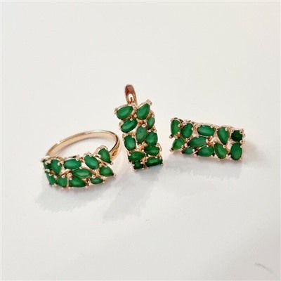 Комплект серьги и кольцо позолота, зеленые камни, р-р 20, 542809 арт.847.741
