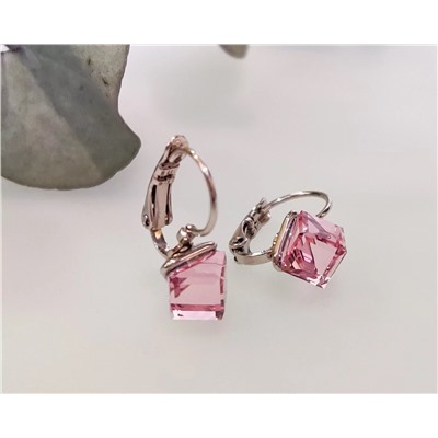 Серьги с кристаллами Swarovski Кубик