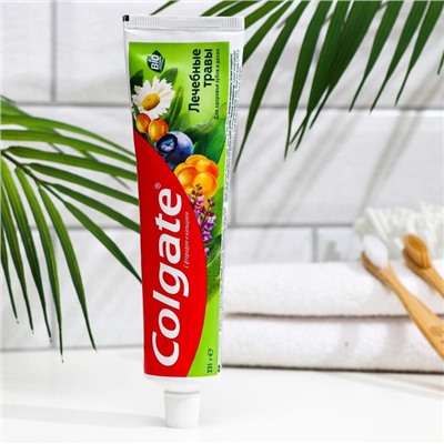 Зубная паста Colgate «Лечебные травы», ромашка, 150 мл