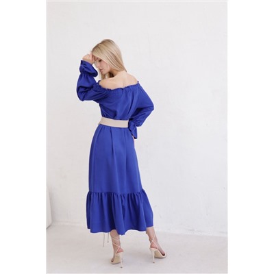 9809 Длинное платье с открытыми плечами синее