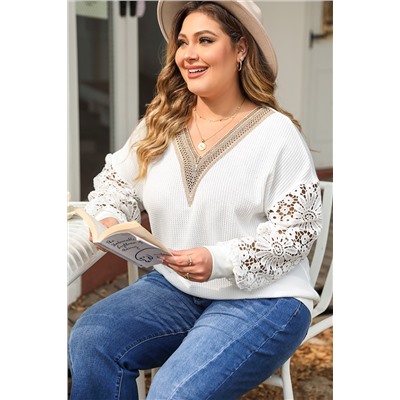 White Plus Contrast V Neck Lace Long Sleeve Top