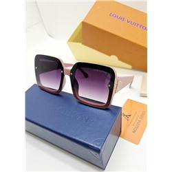 Набор женские солнцезащитные очки, коробка, чехол + салфетки 2168693