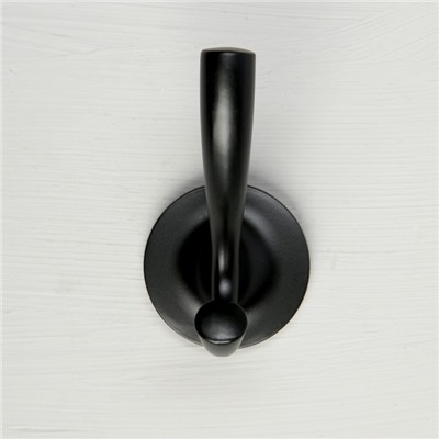 Крючок мебельный CAPPIO CONE, двухрожковый, черный