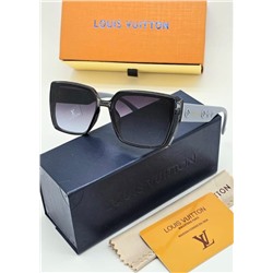 Набор женские солнцезащитные очки, коробка, чехол + салфетки 2172921