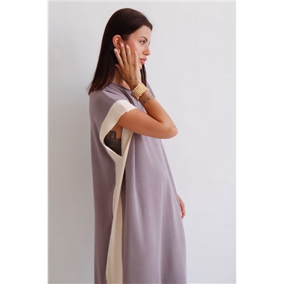 13081 Платье серо-лиловое с контрастной боковой отделкой